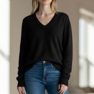 Everlane Woman’s XL Black Cashmere V-neck Relaxed Sweater Soft